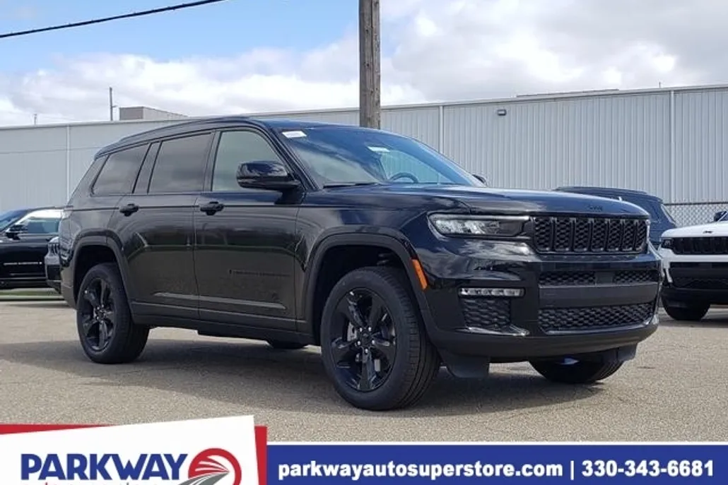 2025 Jeep Grand Cherokee Limited photo 1