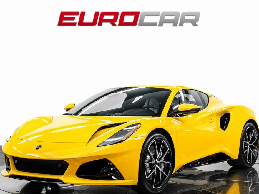 2025 Lotus Emira Base photo 1