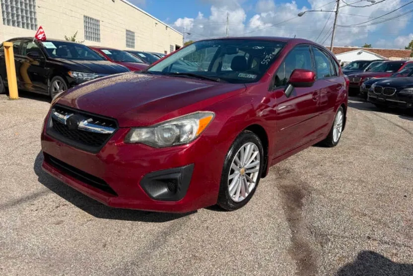 2012 Subaru Impreza 2.0i Premium photo 1