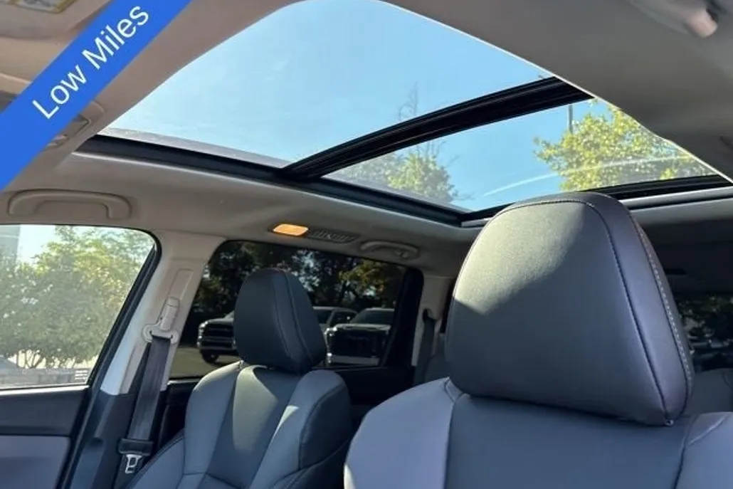 2023 Subaru Ascent Onyx Edition Limited photo 1