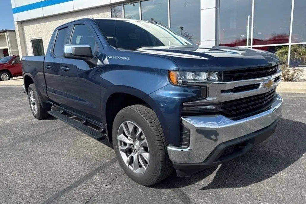 2022 Chevrolet Silverado 1500 photo 1