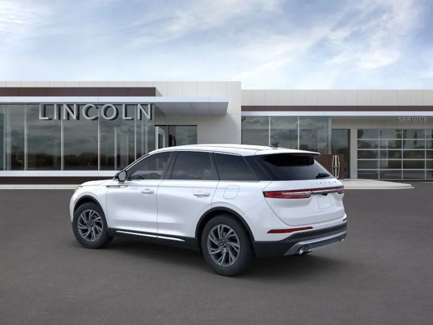 2025 Lincoln Corsair Premiere photo 4
