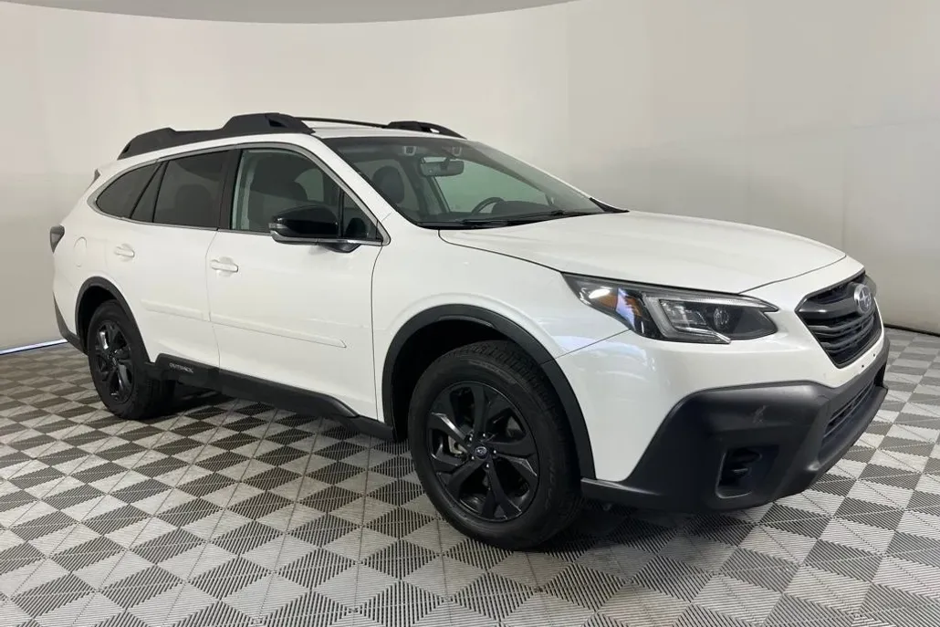 2022 Subaru Outback Onyx Edition XT photo 1