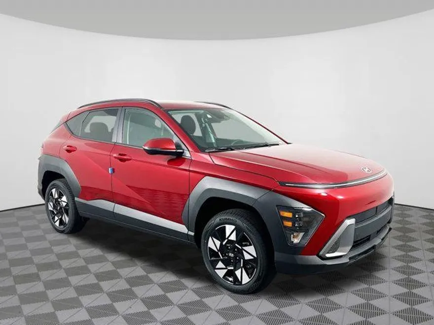 2025 Hyundai Kona SEL photo 1