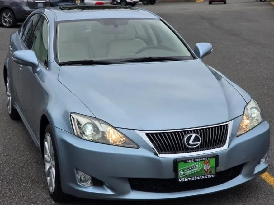 2010 Lexus IS 250 photo 1