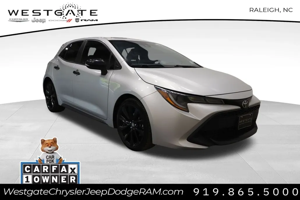 2020 Toyota Corolla SE Nightshade Edition photo 1