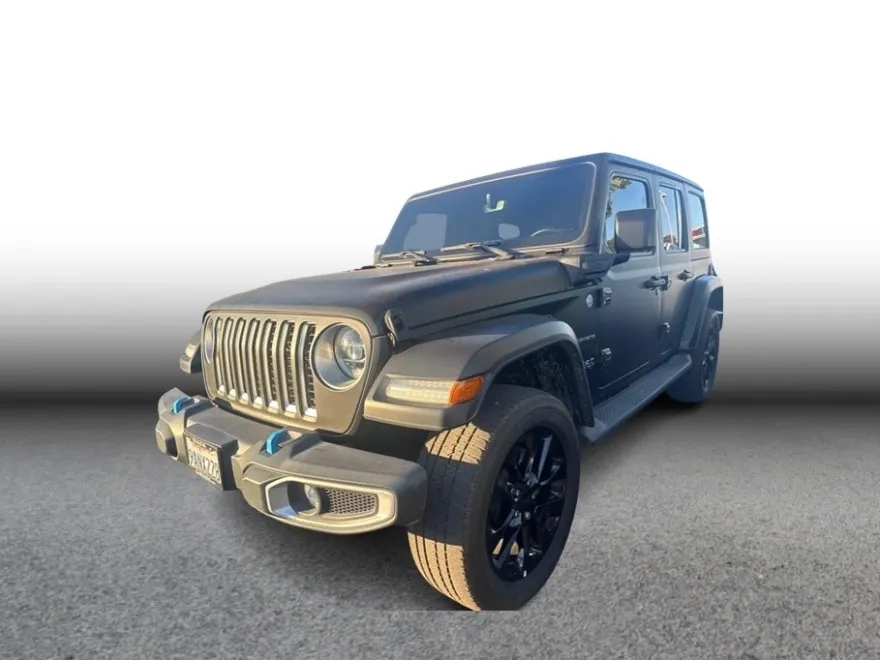 2022 Jeep Wrangler Unlimited Sahara 4xe Sport photo 1