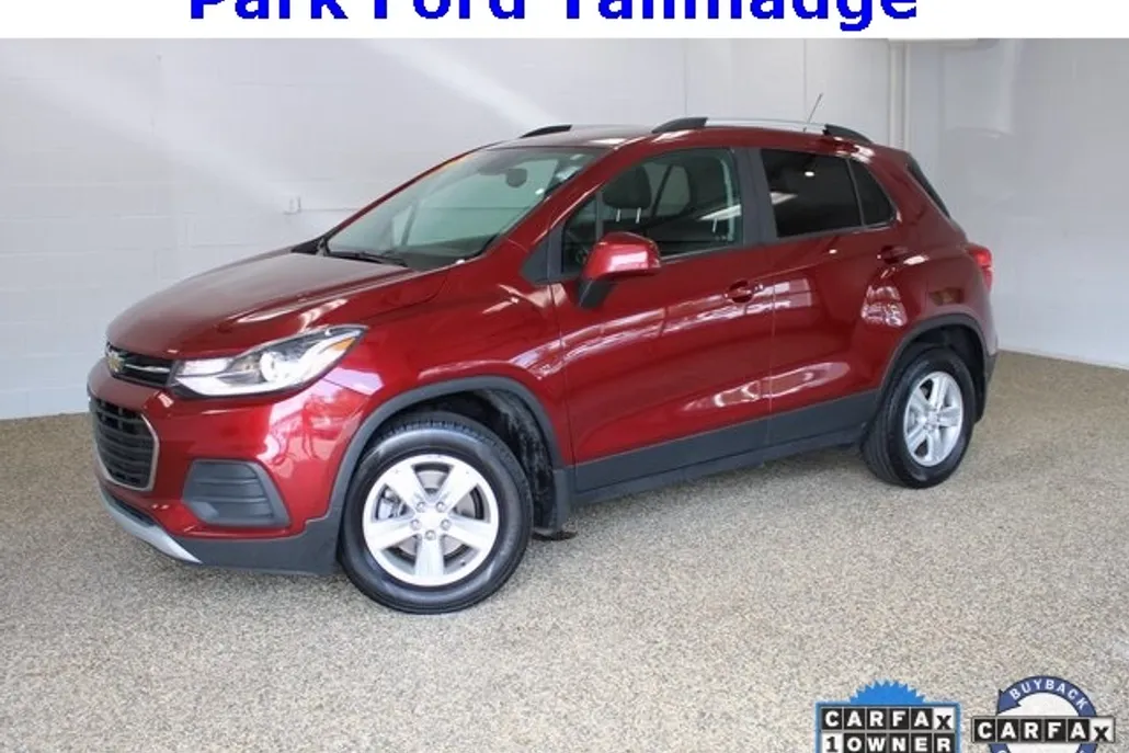 2021 Chevrolet Trax LT photo 1