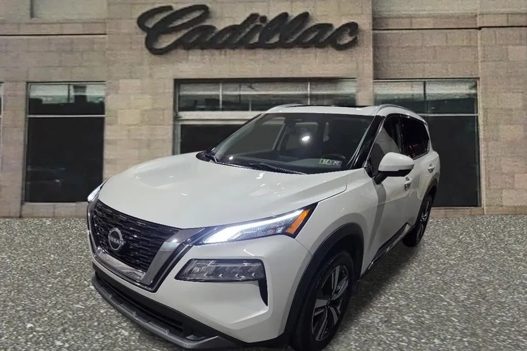 2023 Nissan Rogue SL photo 1