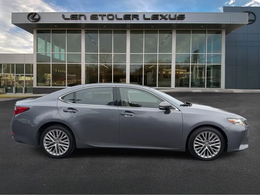 2015 Lexus ES 350 photo 1
