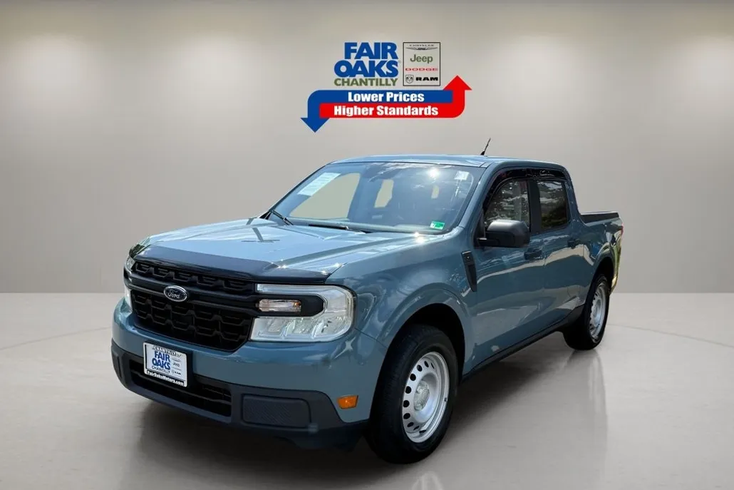 2022 Ford Maverick XL photo 1