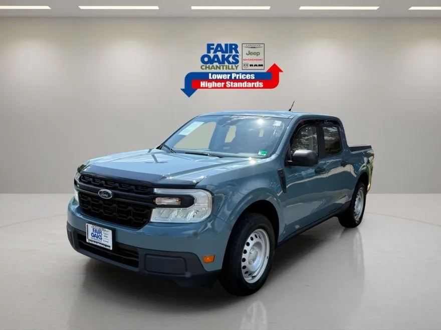2022 Ford Maverick XL photo 1