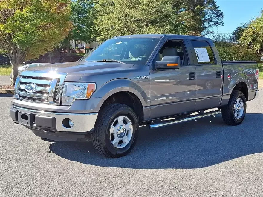 2012 Ford F-150 XLT photo 2