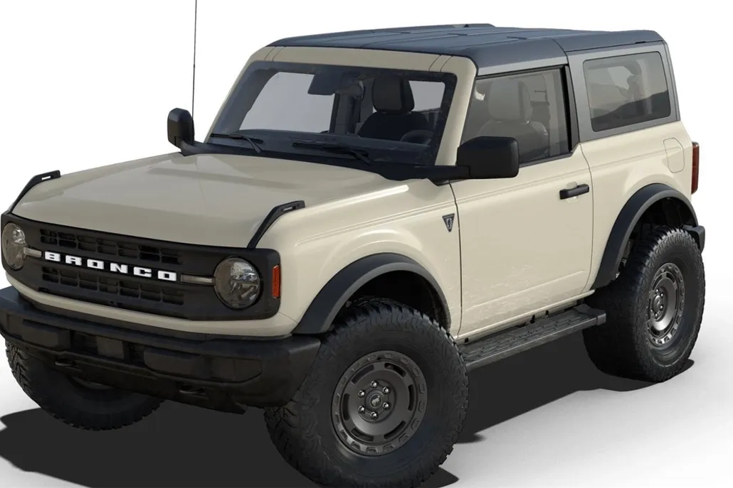 2025 Ford Bronco Base photo 1