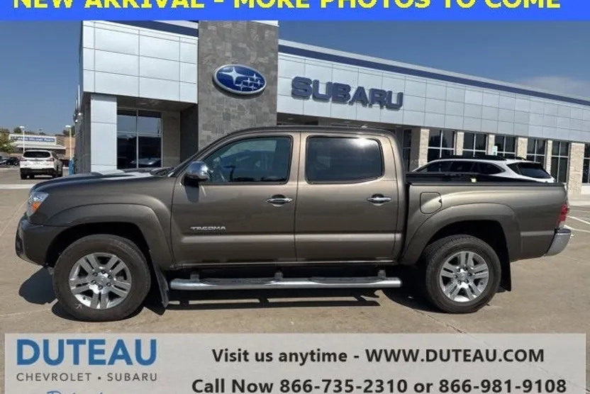 2015 Toyota Tacoma 4x4 V6 SR photo 1