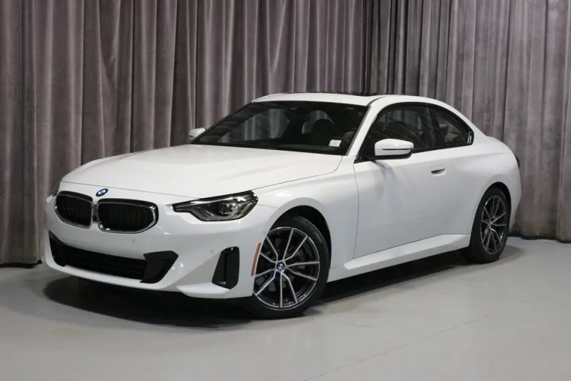 2024 Bmw 230i xDrive Coupe photo 1