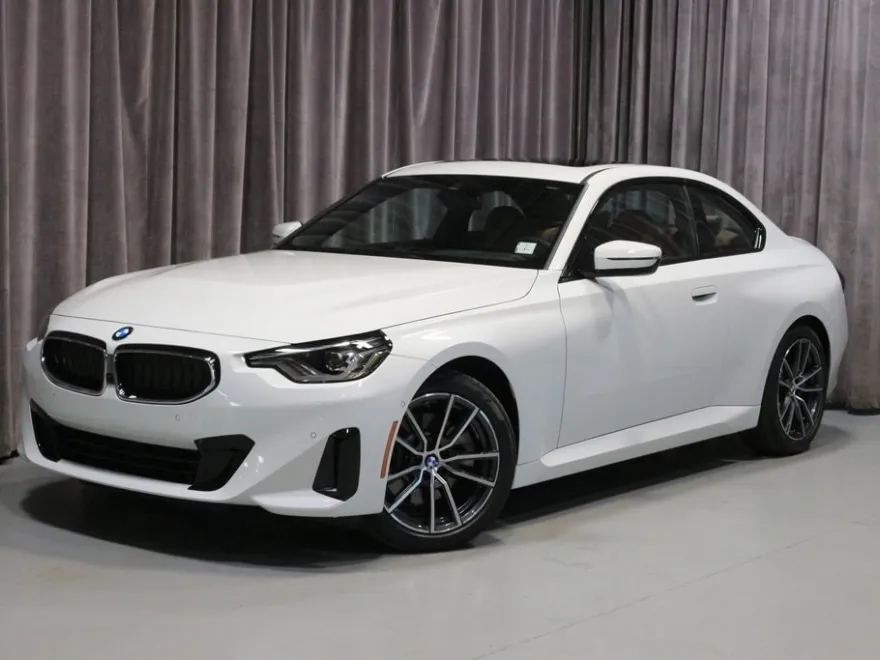 2024 Bmw 230i xDrive Coupe photo 1