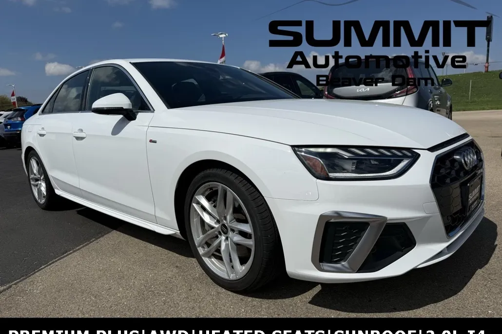 2024 Audi A4 45 S line Premium Plus Quattro photo 1