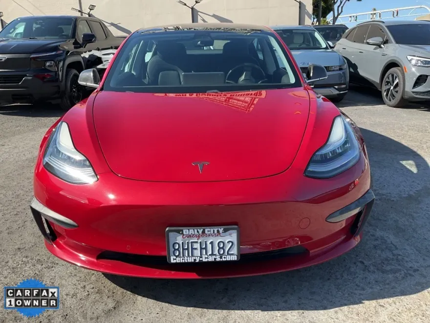 2018 Tesla Model 3 Performance photo 1