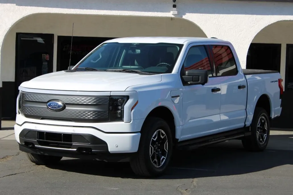 2023 Ford F-150 photo 1
