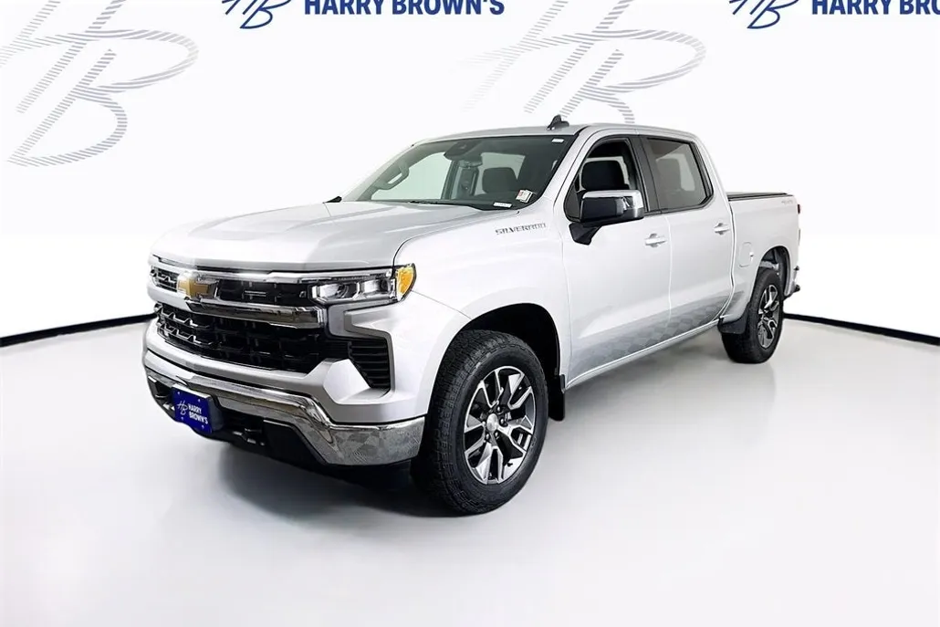 2022 Chevrolet Silverado 1500 LT photo 1