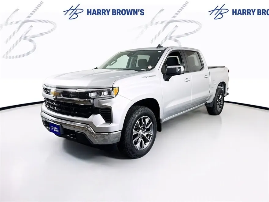 2022 Chevrolet Silverado 1500 LT photo 1