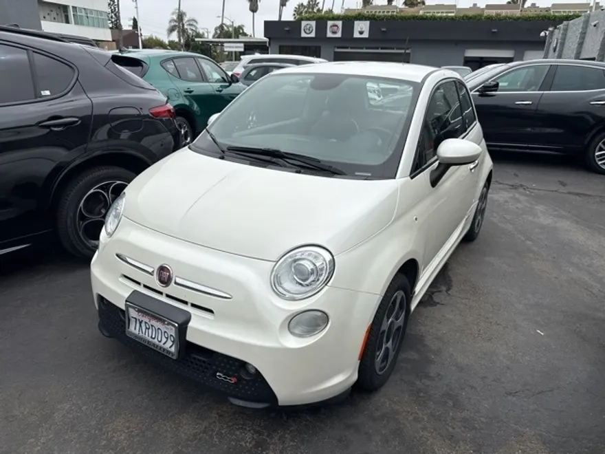2015 Fiat 500e photo 1