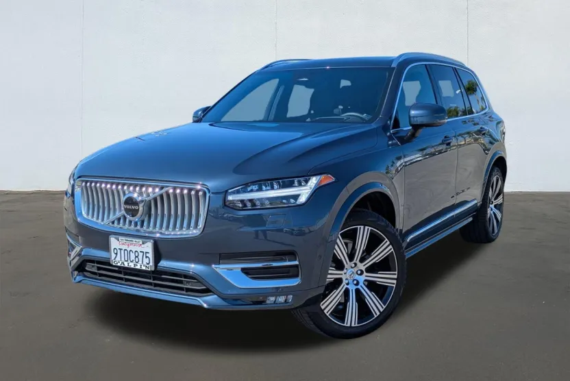 2025 Volvo XC90 photo 1