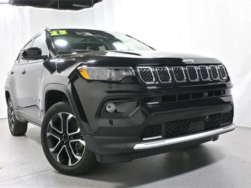 2023 Jeep Compass Limited photo 1