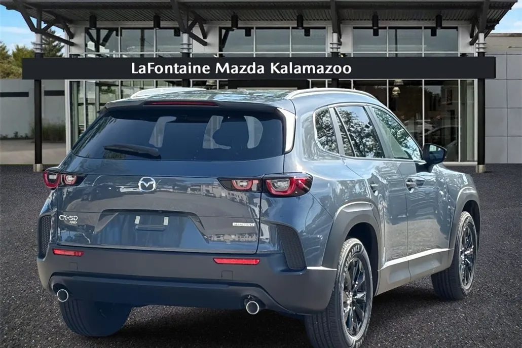 2025 Mazda CX-50 2.5 Select photo 1