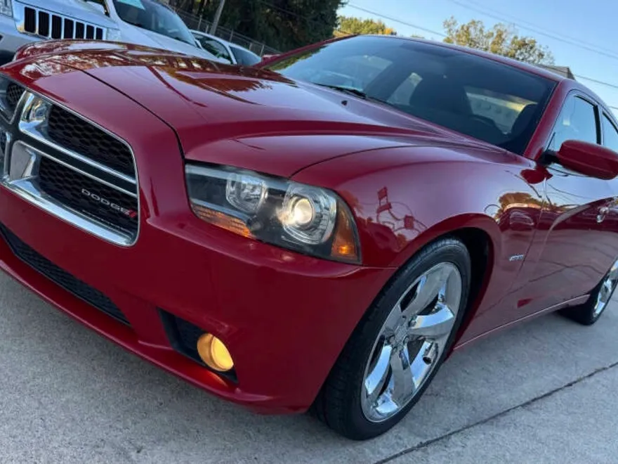 2013 Dodge Charger R/T photo 1