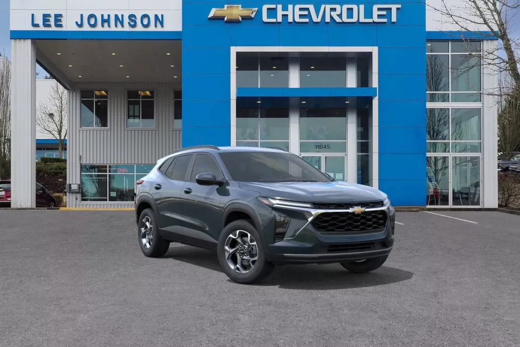 2026 Chevrolet Trax LT photo 1