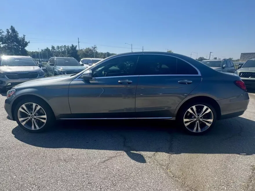 2021 Mercedes Benz C 300 photo 1