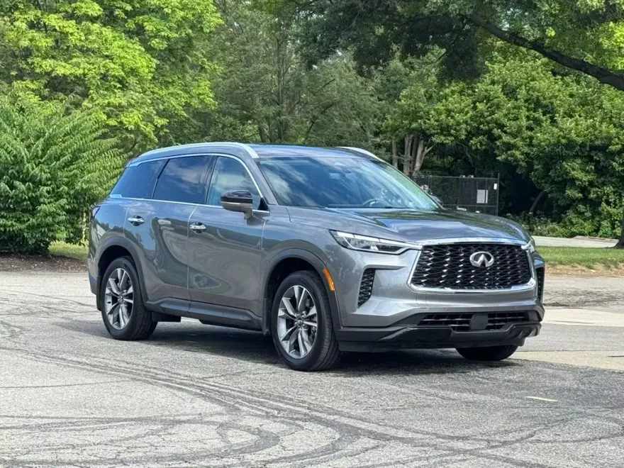 2024 Infiniti QX60 Luxe photo 1