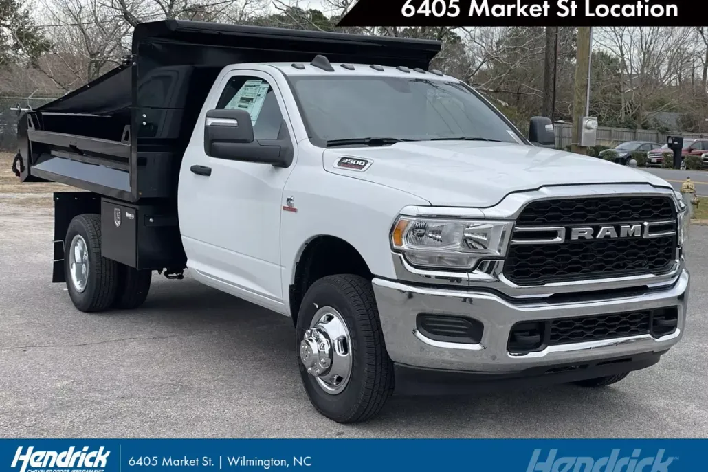 2024 Ram 3500 Tradesman photo 1