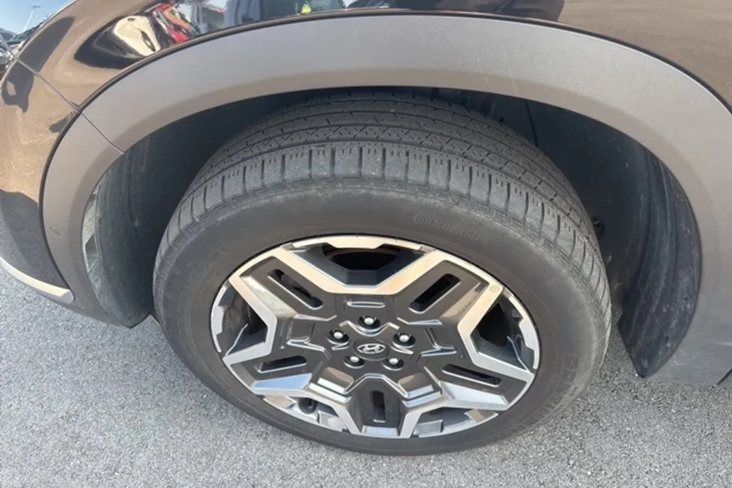 2023 Hyundai Santa Fe Limited photo 1