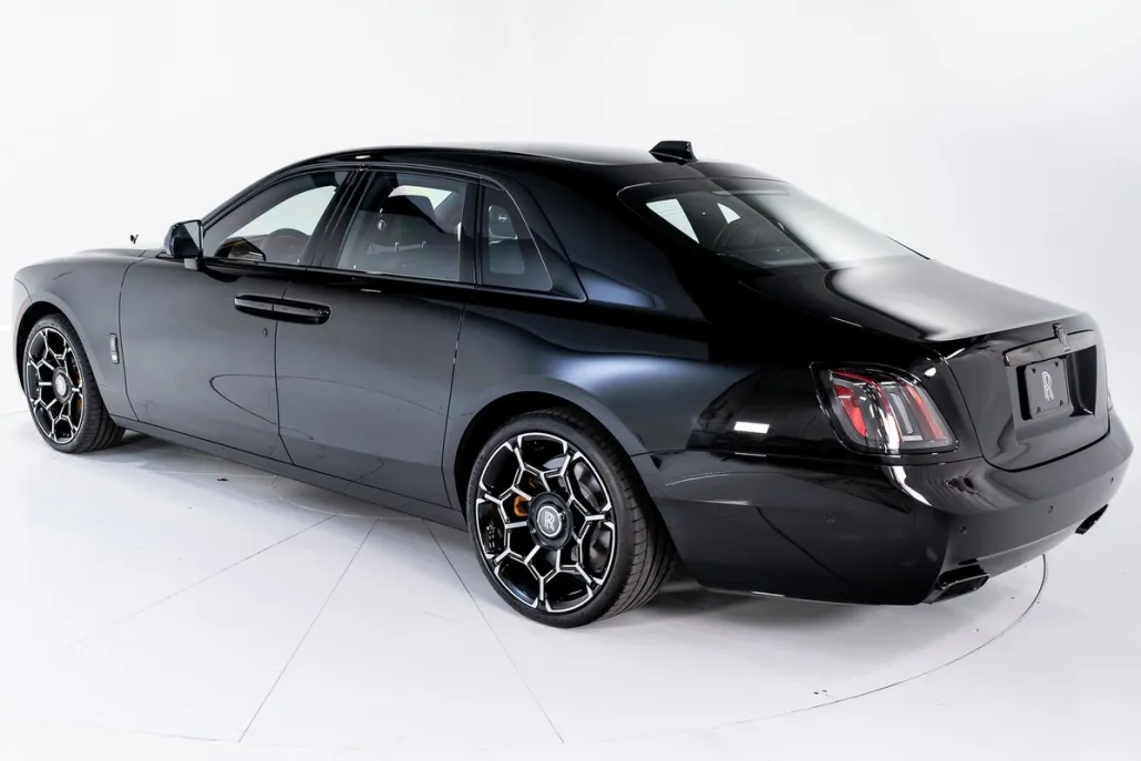 2025 Rolls Royce Ghost Black Badge photo 1