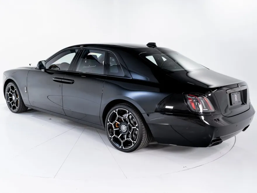 2025 Rolls Royce Ghost Black Badge photo 1