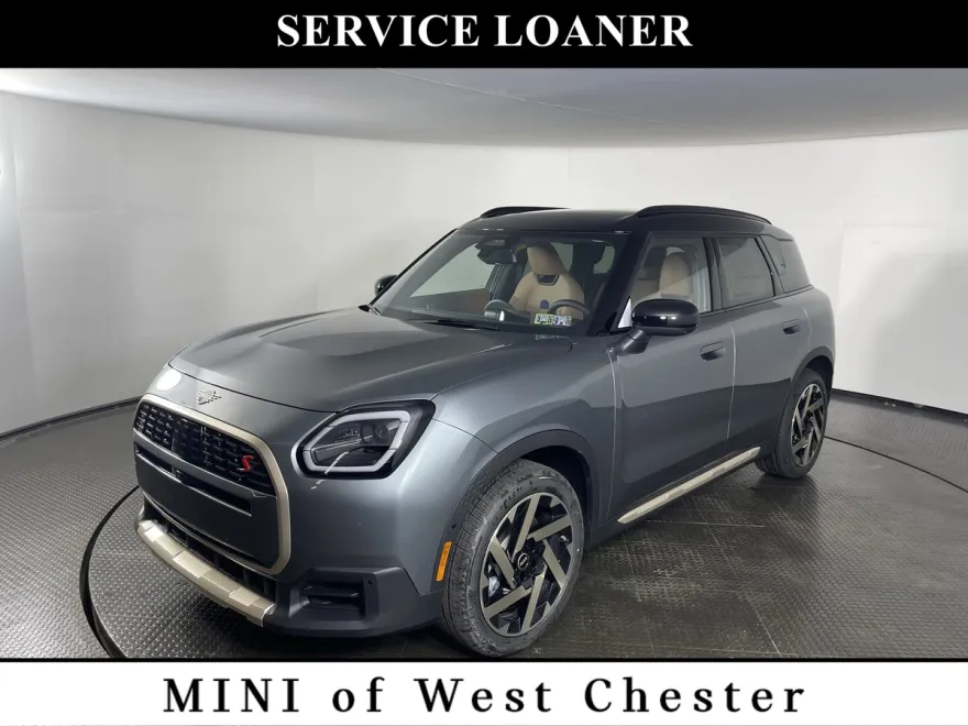 2025 Mini Cooper S ALL4 Iconic photo 1