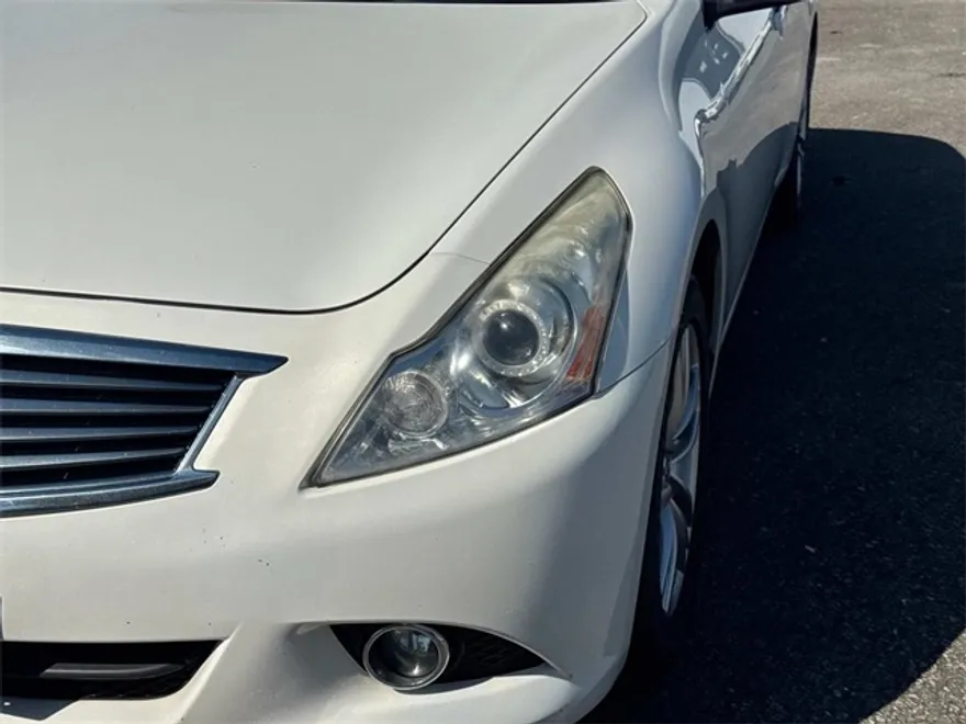 2013 Infiniti G37 photo 2