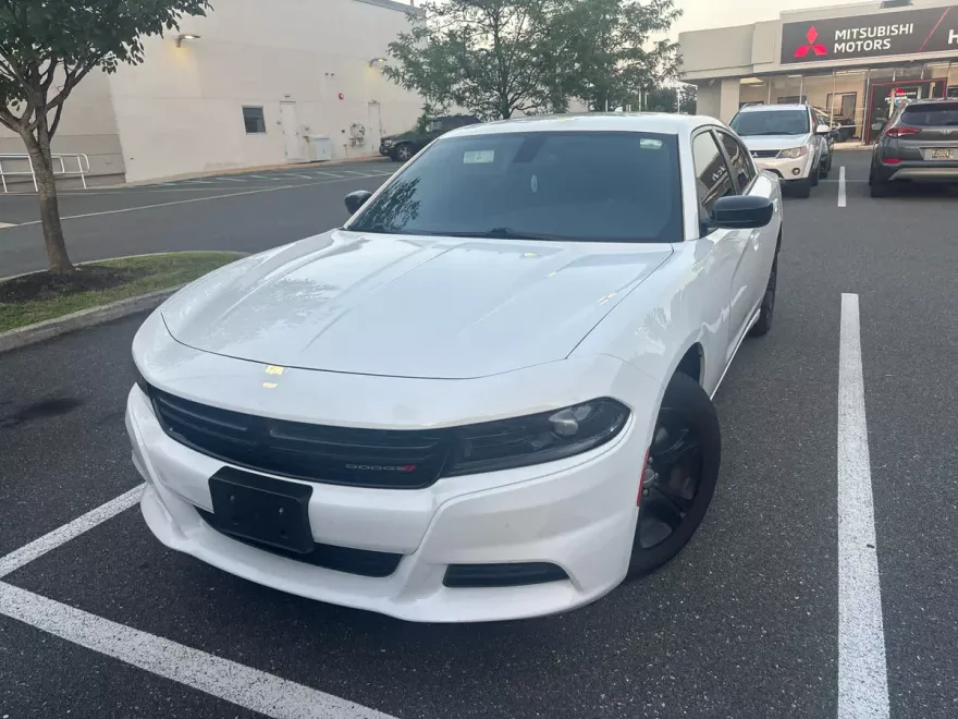 2023 Dodge Charger SXT photo 1