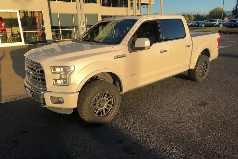 2016 Ford F-150 Limited photo 1