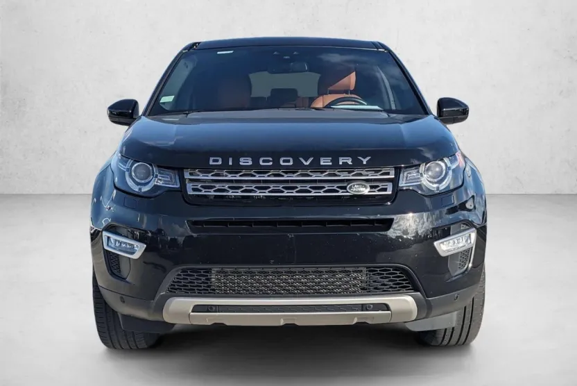 2016 Land Rover Discovery Sport HSE LUX photo 1