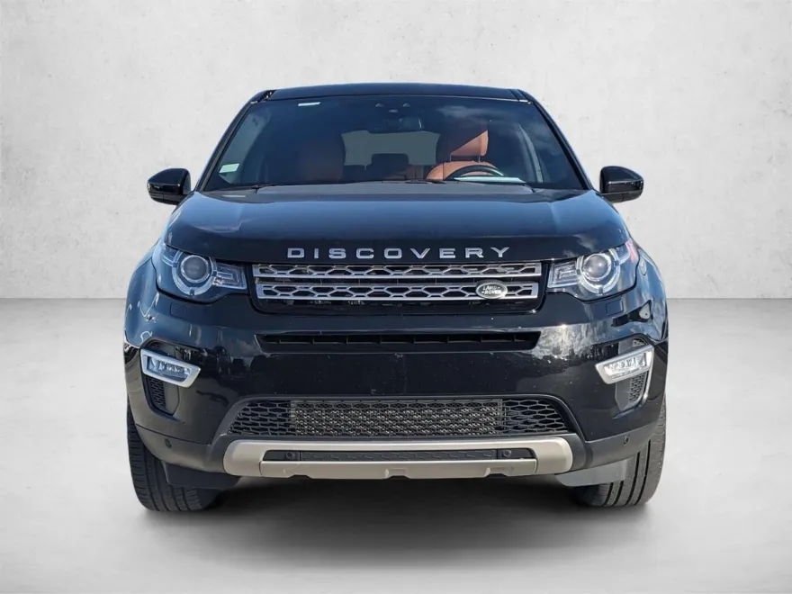 2016 Land Rover Discovery Sport HSE LUX photo 1