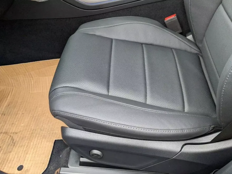 2026 Mercedes Benz GLE 350 4MATIC photo 1