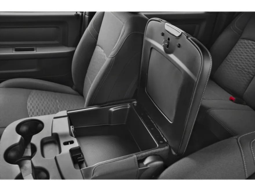 2026 Ram 2500 Tradesman photo 4