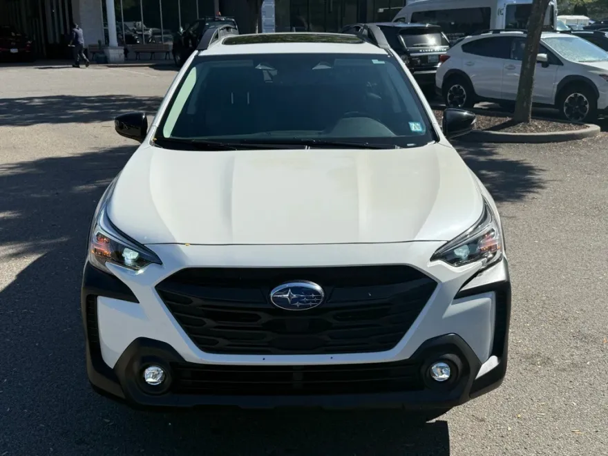 2023 Subaru Outback Onyx Edition photo 1