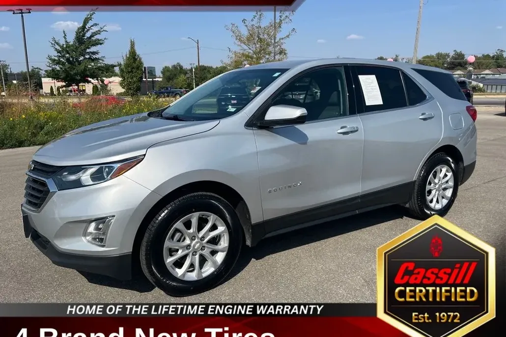 2018 Chevrolet Equinox LT photo 1