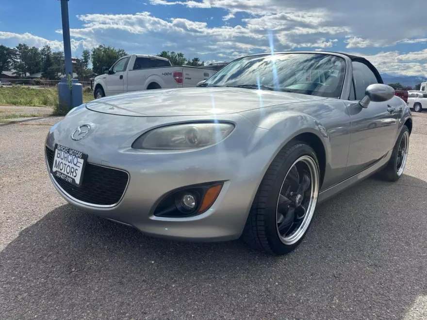 2010 Mazda MX-5 Miata Miata Grand Touring photo 1