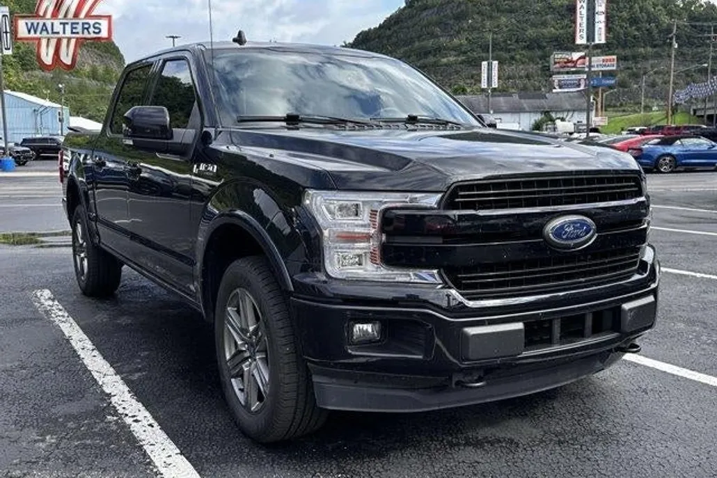 2020 Ford F-150 Lariat photo 1